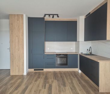 Mieszkanie 42m2, komórka lok., miejsce postojowe - Photo 1