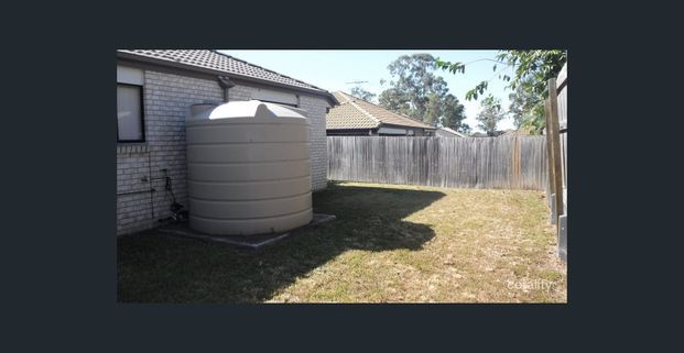 4 Bedroom House In Oxley - Photo 1