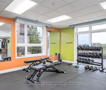 For Lease - 5010 Corporate Drive Unit# 405, Burlington, Ontario - Photo 4