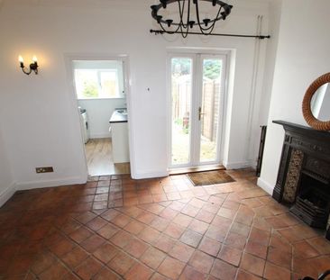 Raglan Road, Woking, Surrey, GU21 - Photo 2