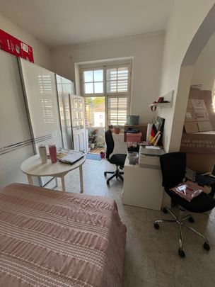 Altbau-Charme mitten in Moers! 1-Zimmer-Wohnung am Altmarkt sucht Nachmieter! - Foto 1