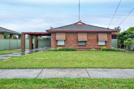 130 Learmonth Road, Wendouree - Photo 3