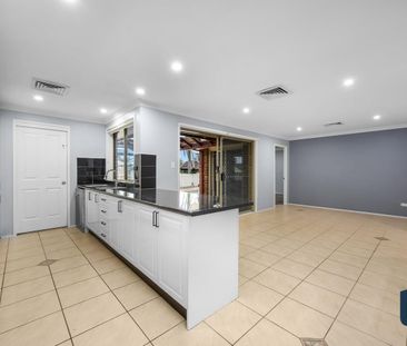 Stylish Family Home with Pool and Multiple Living Areas - Photo 5