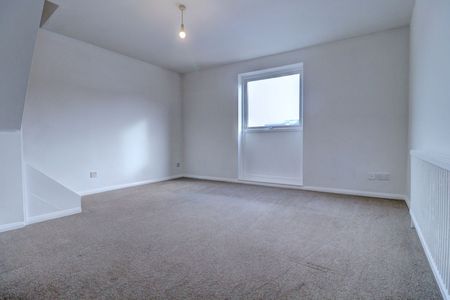 2 bedroom flat to rent, - Photo 3