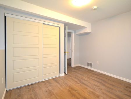 For Lease - 39 JONES Drive Unit# LOWER, Barrie, Ontario - Photo 2