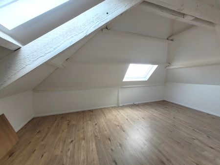 Gerenoveerde half-open woning met tuin en garage - Foto 5