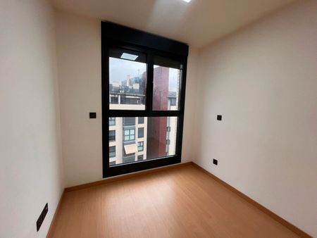 Piso de alquiler en Sanchinarro - Photo 4