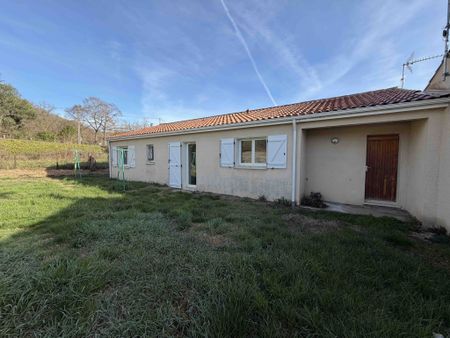 Location Maison 4 pièces 88m² LESCURE D ALBIGEOIS 81380 - Photo 4