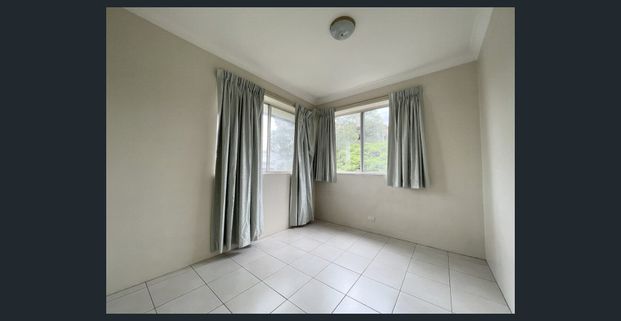 Cozy unit in the heart of Balmoral! - Photo 1