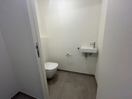 Nieuw ruim hoek appartement met 1 slaapkamer en staanplaats - Photo 5