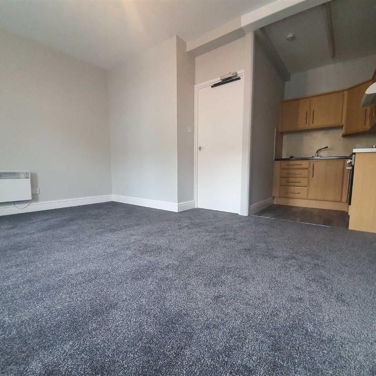 1 bedroom apartment to rent - Photo 1