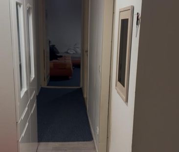 Ein Zimmer Wohnung zu vermieten - Photo 1