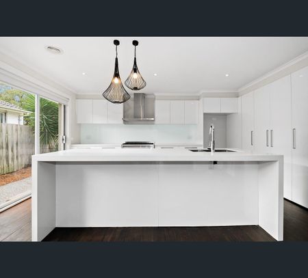 59 Lucerne Crescent, Frankston, Vic 3199 - Photo 3
