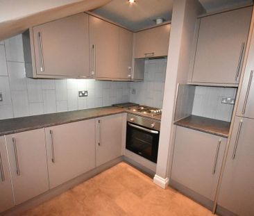 2 bedroom apartment to rent - Photo 5