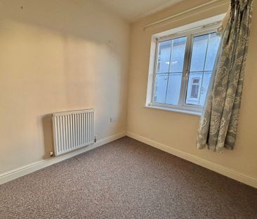 Croft Road, Nuneaton, CV10 - Photo 2