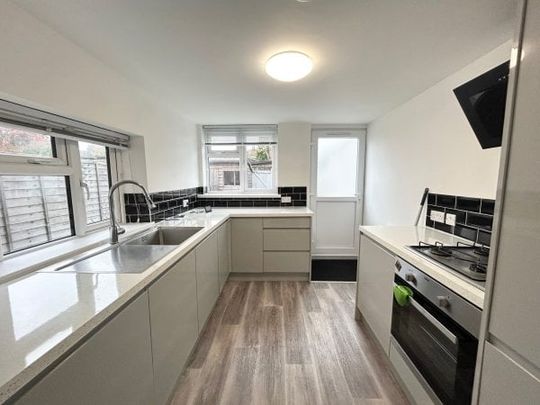 Corporation Road, Bournemouth - Photo 1