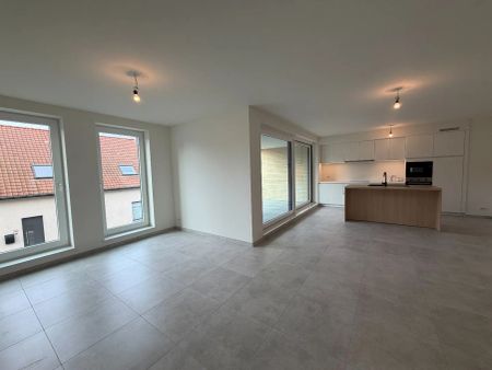 Modern appartement met 2 slaapkamers - Photo 2