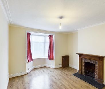 2 bedroom end of terrace house to rent - Photo 6