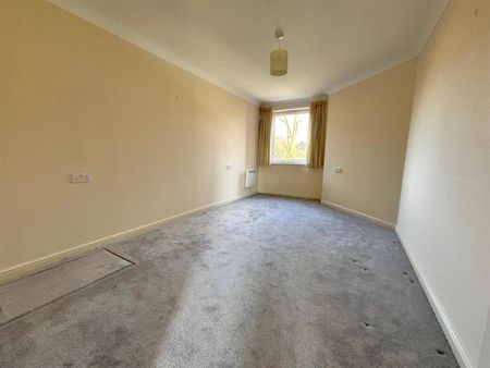 Addlestone Park, Addlestone, Surrey, KT15 - Photo 5