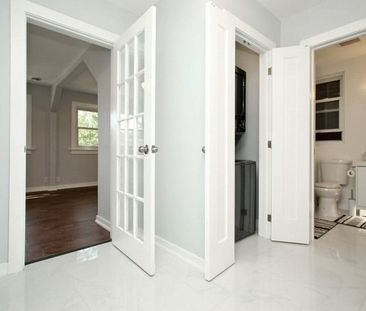 For Lease - 420 Annette Street Unit# Upper Level, Toronto, Ontario - Photo 2
