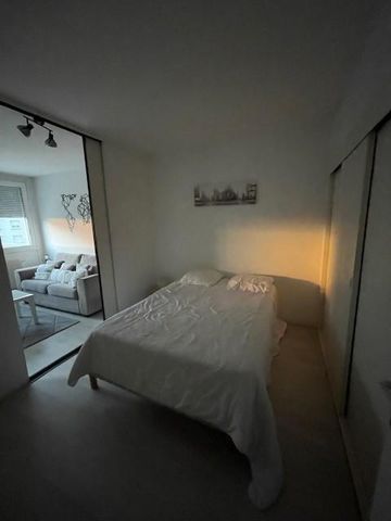 Location Appartement 2 pièces 33m² DECINES CHARPIEU 69150 - Photo 4