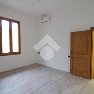 Trilocale in affitto - Photo 2