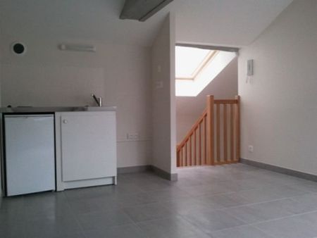 T2 RENOVE HYPER CENTRE - Photo 2