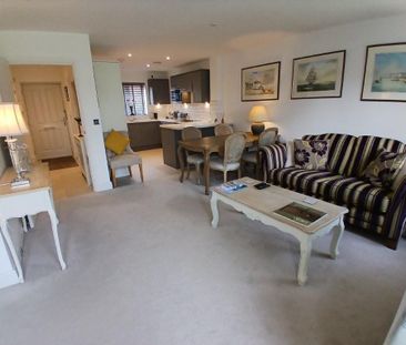 2 bedroom semi-detached house to rent - Photo 2