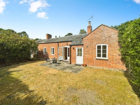 Alveston, Stratford-upon-Avon - Photo 4