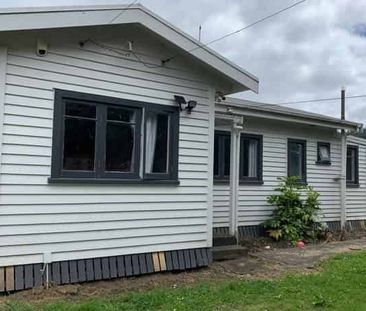 2 BEDROOM + CABIN - TAUMARUNUI - Photo 1