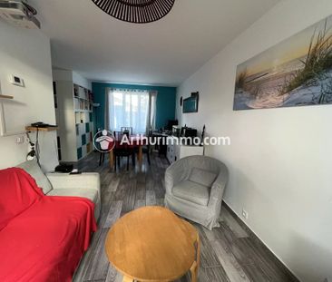 Location Maison 4 pièces 83 m2 à Saint-Germain-Lès-Corbeil - Photo 1