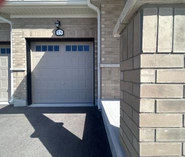 For Lease - 15 Milady Crescent, Barrie, Ontario - Photo 6