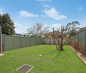 Luxuriously Designed Four Bedroom Duplex in Ultra-Convenient Setting - Photo 1