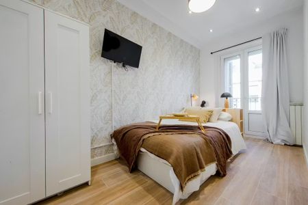 Calle del Marqués del Duero, Madrid, Community of Madrid 28001 - Photo 2