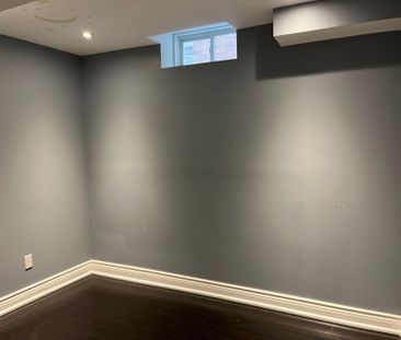 For Lease - 8 Dovetail Drive, Richmond Hill, Ontario - Photo 6