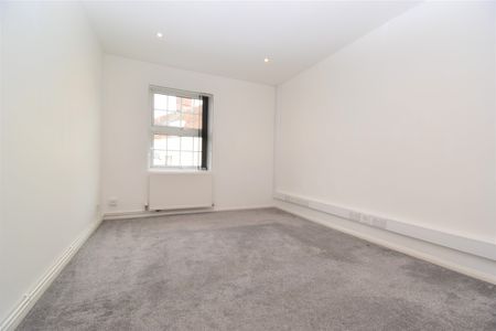 New Street, Brightlingsea, Colchester, CO7 0BZ - Photo 3