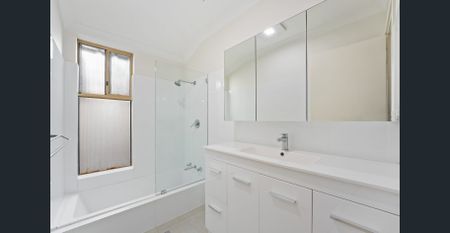 Three Bedroom Home in Rockingham - Photo 2