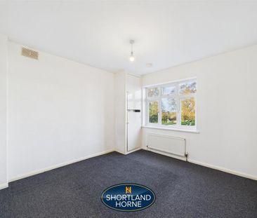 3 bedroom end of terrace house to rent - Photo 5
