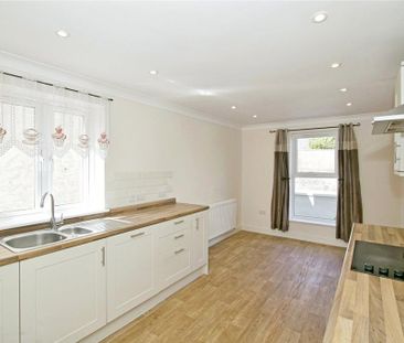 3 bedroom detached house to rent - Photo 6