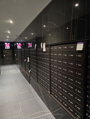 For Lease - 11 Yorkville Avenue Unit# 5106, Toronto, Ontario - Photo 1