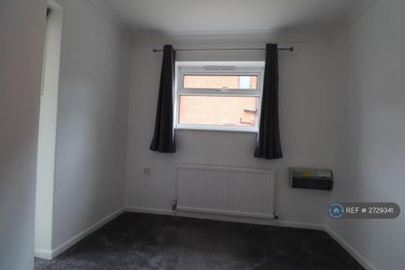 3 bedroom bungalow to rent - Photo 2