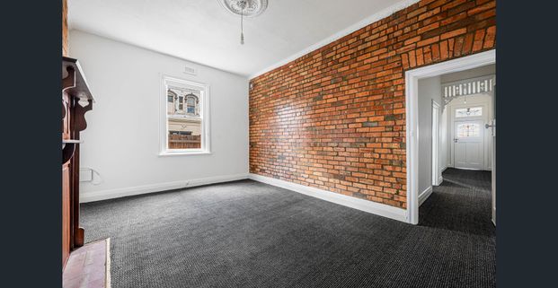 Move-In Ready 2-Bedroom Home in Prime Brunswick West Location - Photo 1