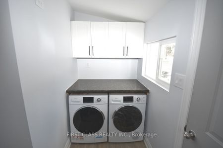For Lease - 319 Senlac Road Unit# Front, Toronto, Ontario - Photo 3