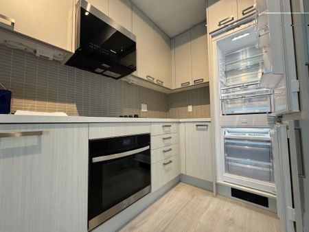 For Lease - 20 Soudan Avenue Unit# 2109, Toronto, Ontario - Photo 3