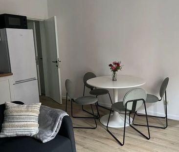 Appartement te huur - Photo 1
