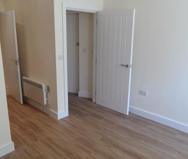 1 bedroom ground floor flat to rent - Photo 4