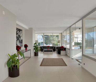 Middle Floor Apartment in Río Real - Photo 5