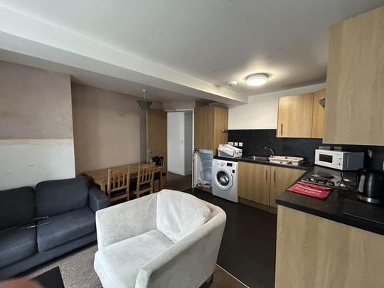 4 bedroom house to rent - Photo 1