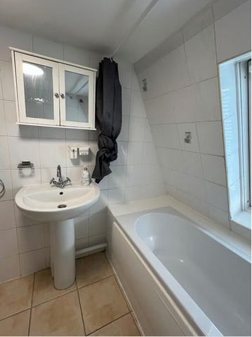 2 Bed Flat, Colney Hatch Lane, N10 - Photo 5