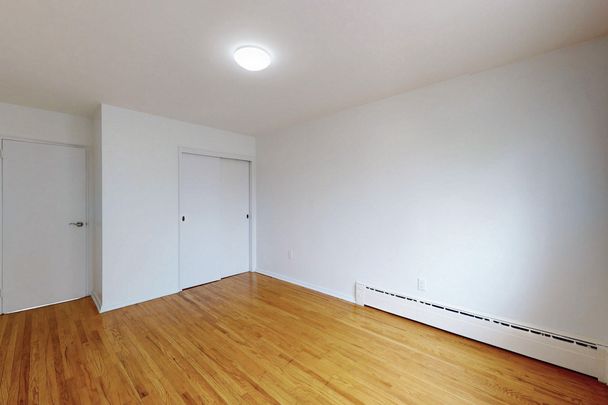 For Lease - 9901 Yonge Street Unit# 4, Richmond Hill, Ontario - Photo 1